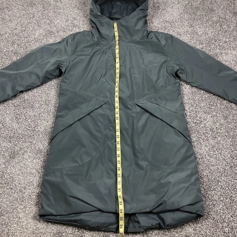 UNDER ARMOUR WOMENS DOUBLE LAYER QUILTED INSULATED JACKET/ COAT - Picture 9 of 12